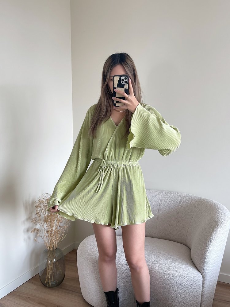 Isaura Pleated Playsuit / Lilac