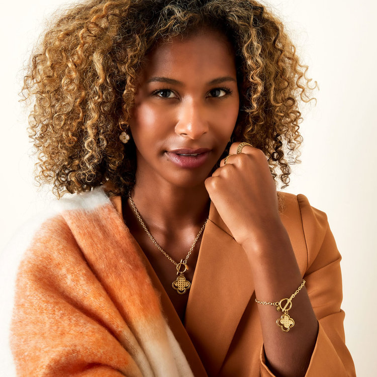 Gold Bold Clover Pin Lock Bracelet