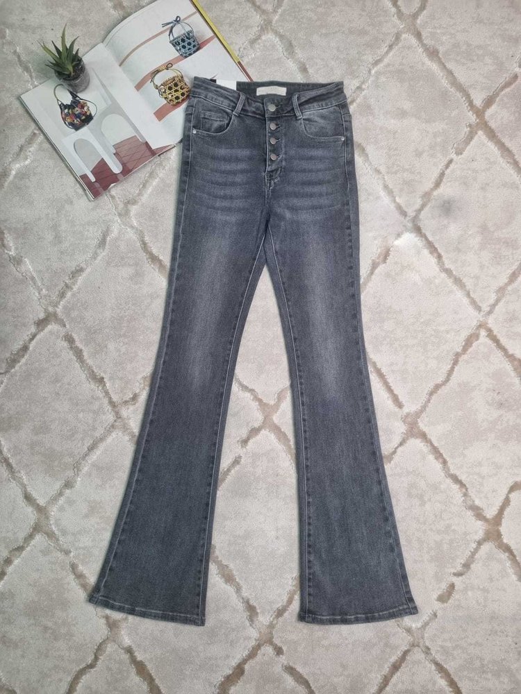 Kiki Basic Flared Jeans / Grey