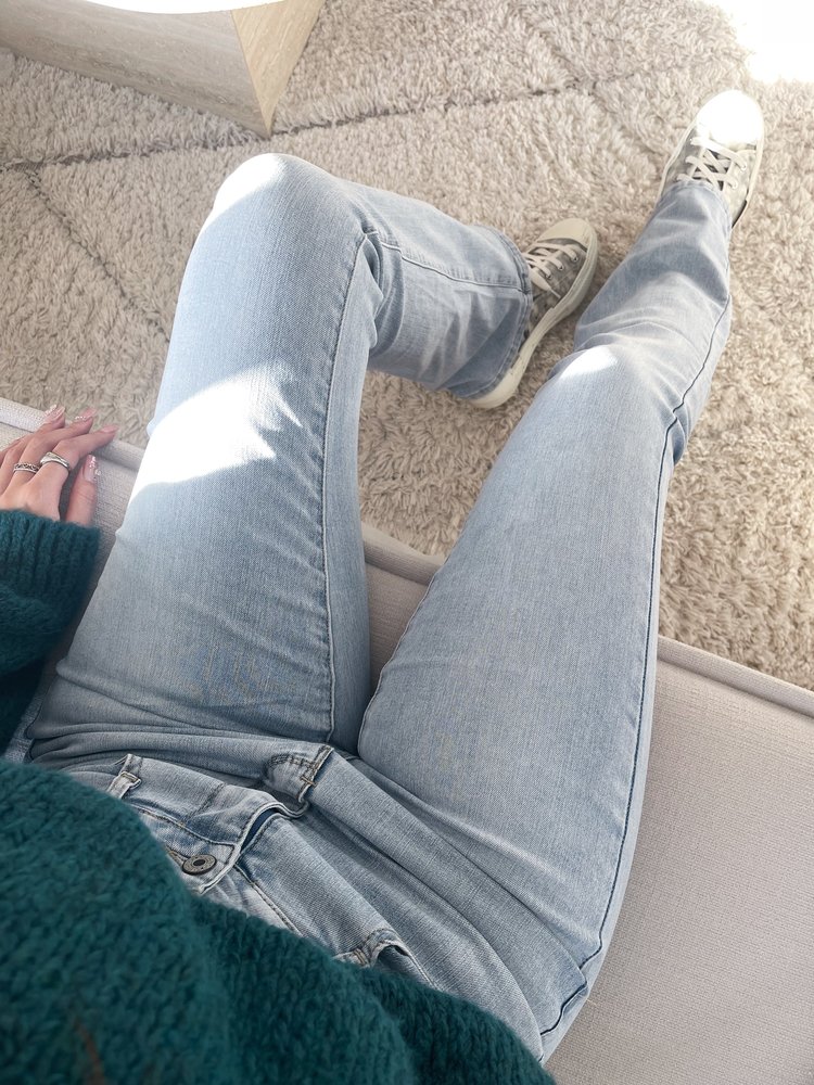 Serra Basic Flared Jeans / Blue