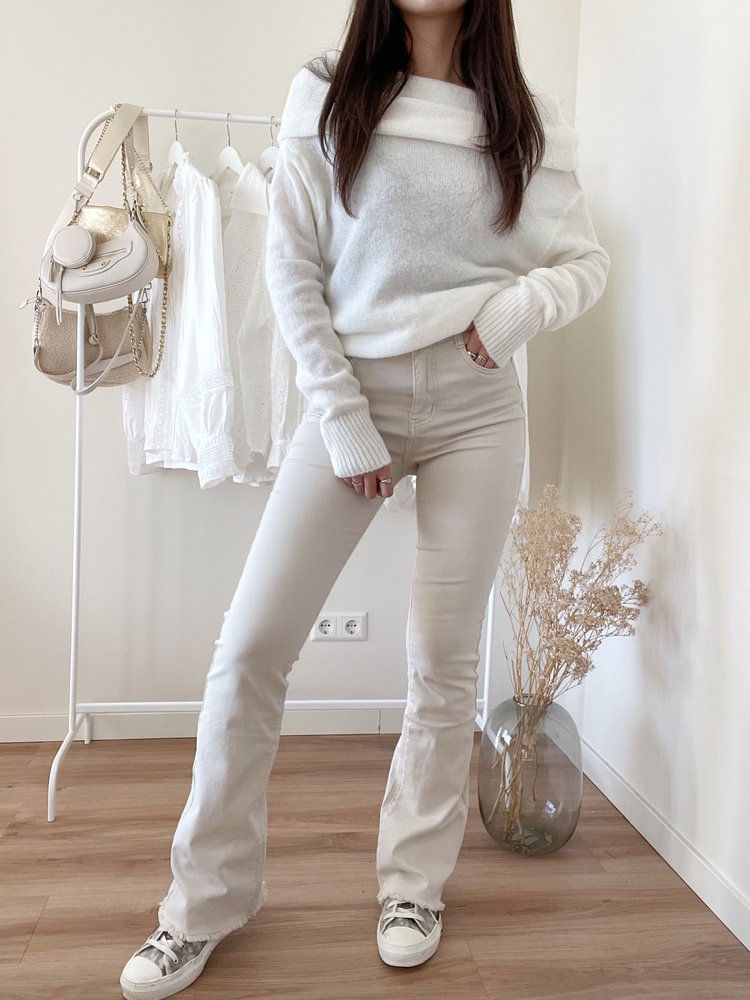 Renee Basic Flared Jeans / Beige