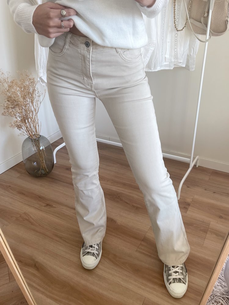 Luna Basic Flared Jeans / Beige
