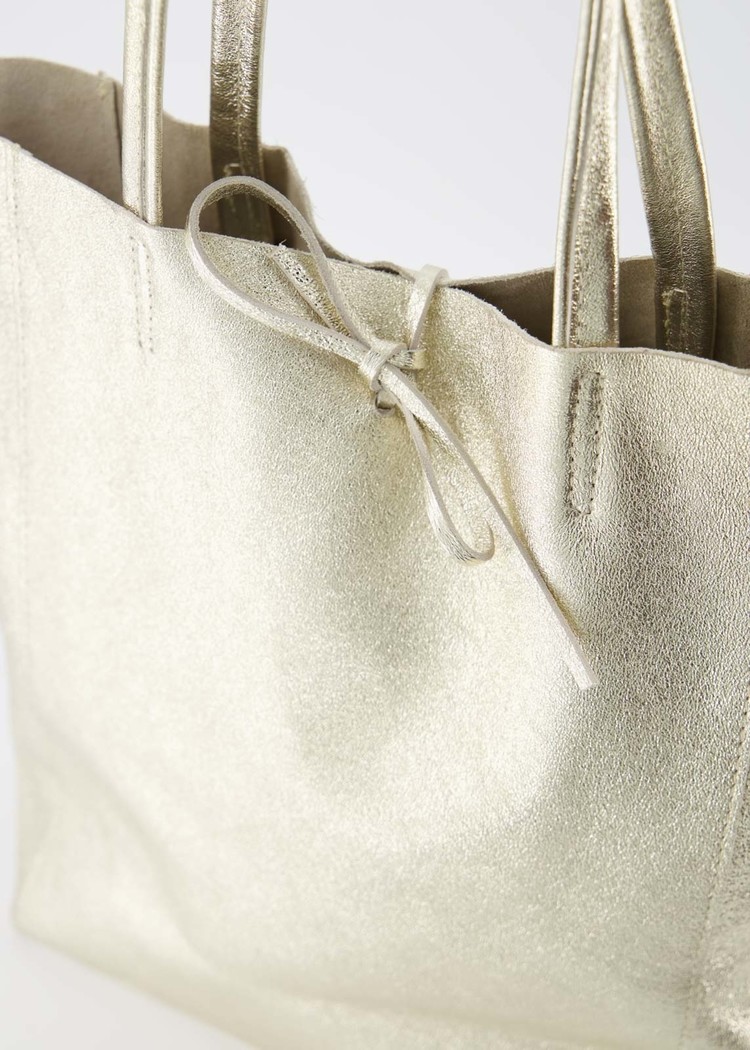 Franka Shopper Shoulder Bag / Metallic Gold