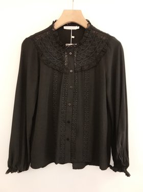 Nyra Embroidered Blouse / Black
