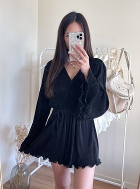Isaura Pleated Playsuit / Black