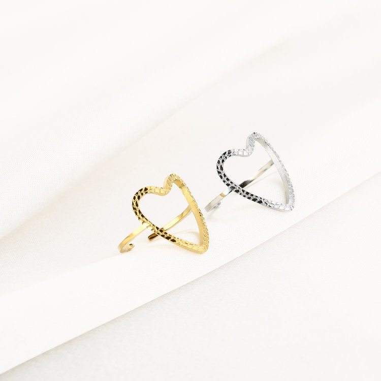 Gold Heart Motif Ring