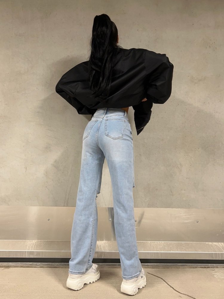 Floor Straight Leg Ripped Jeans / Blue