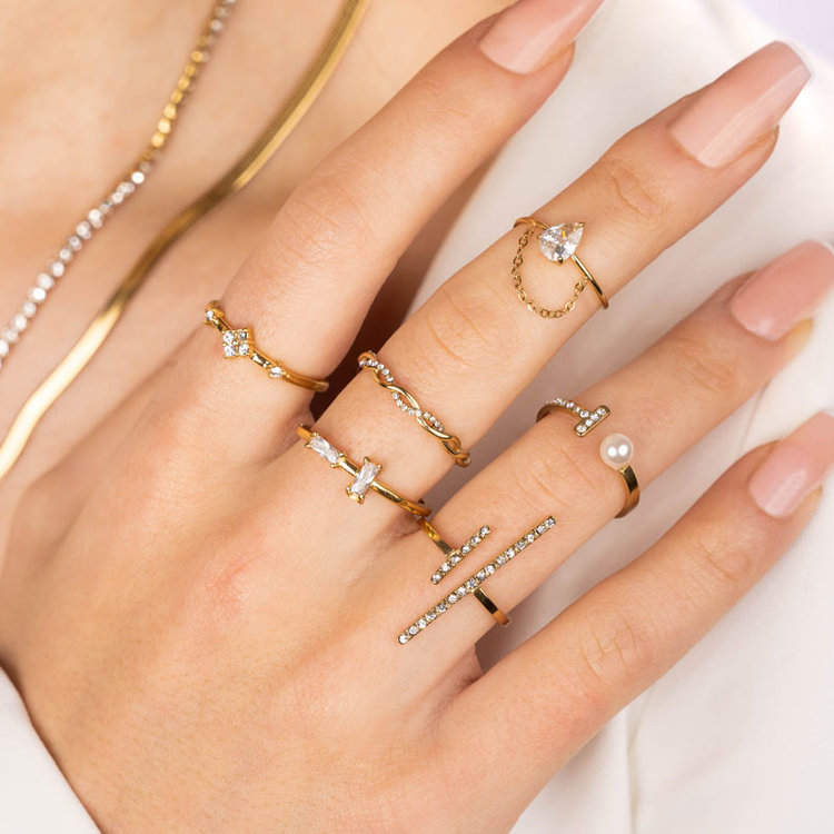 Gold Crystal Flower Ring / White