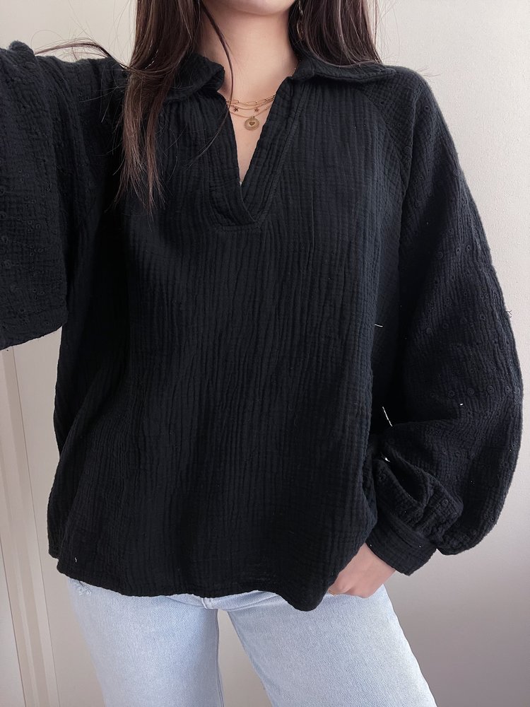 Jurin Oversized Blouse / Black