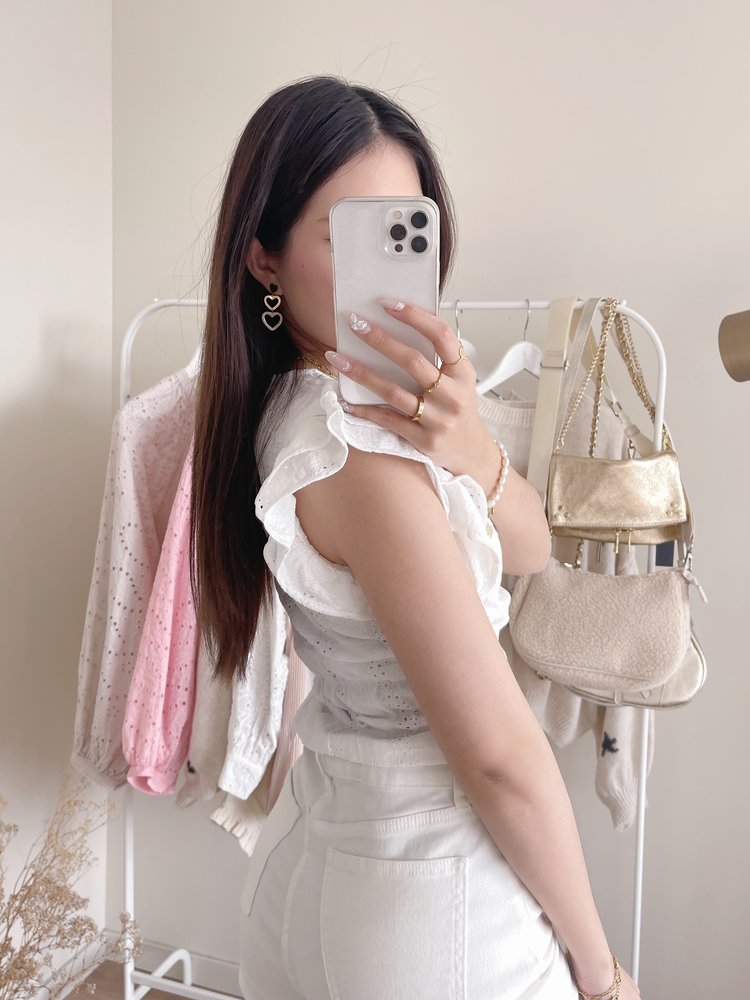 Evita Embroidered Crop Top / White