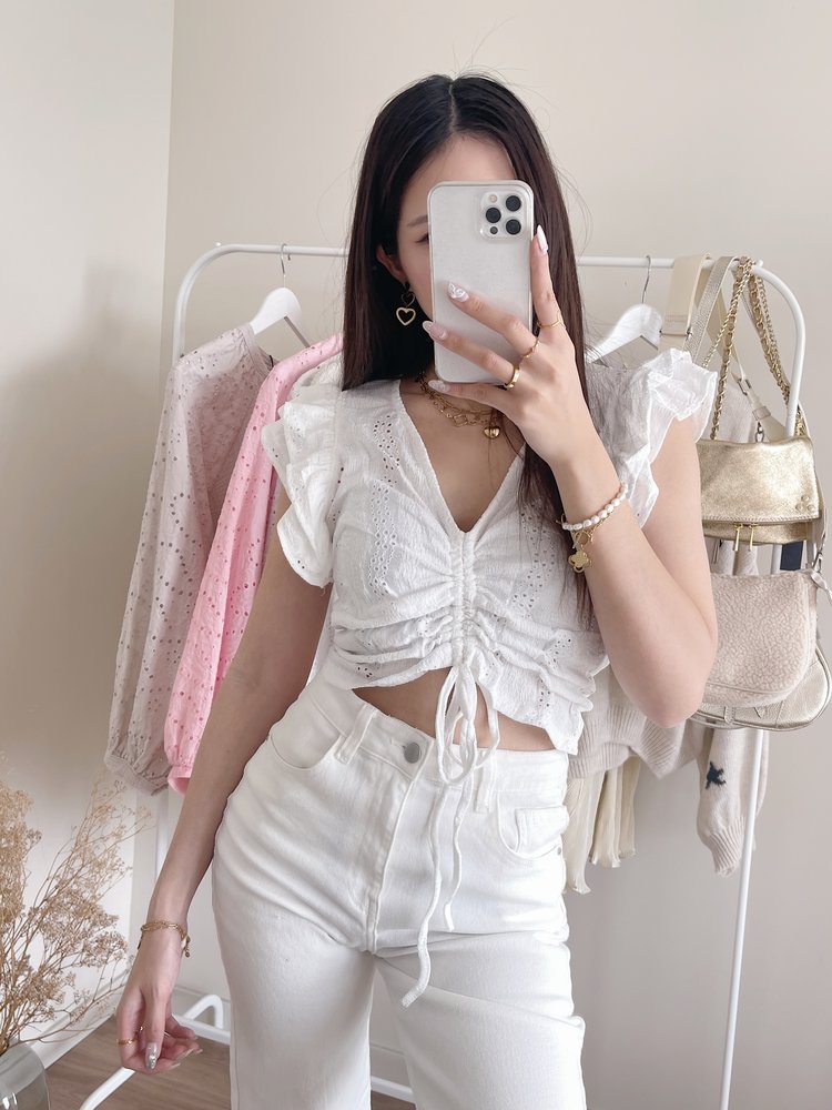 Evita Embroidered Crop Top / White