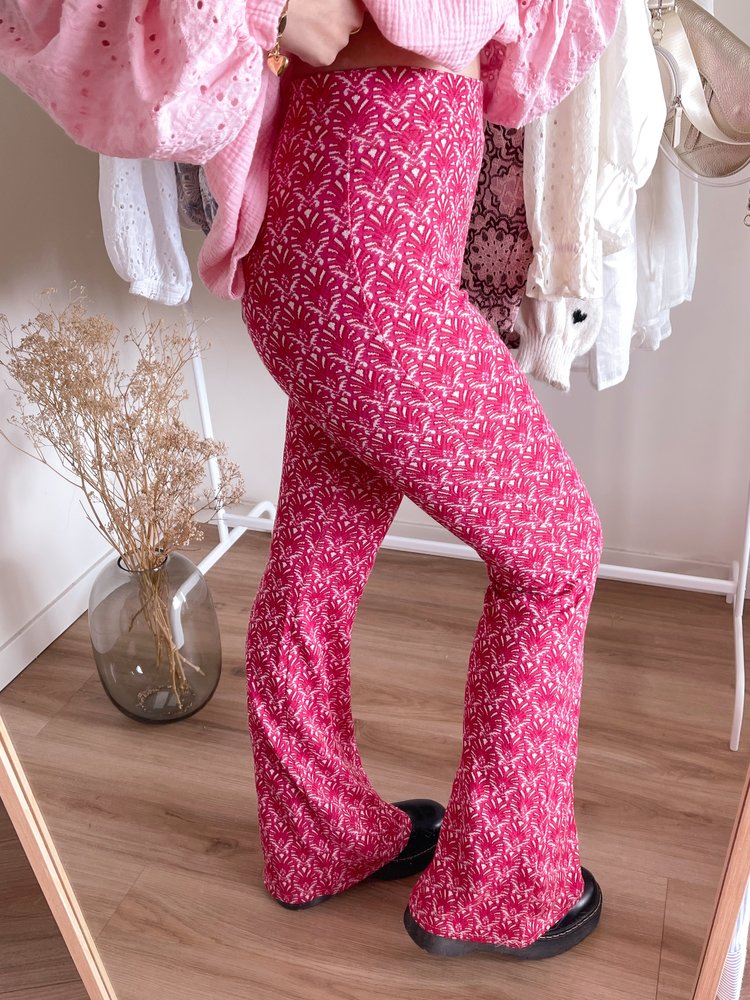 Aika Boho Flared Leggings / Red Pink