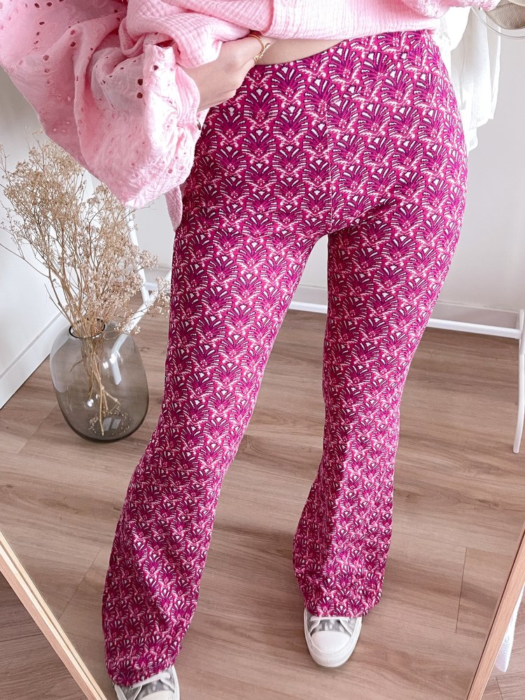 Aika Boho Flared Leggings / Magenta Pink