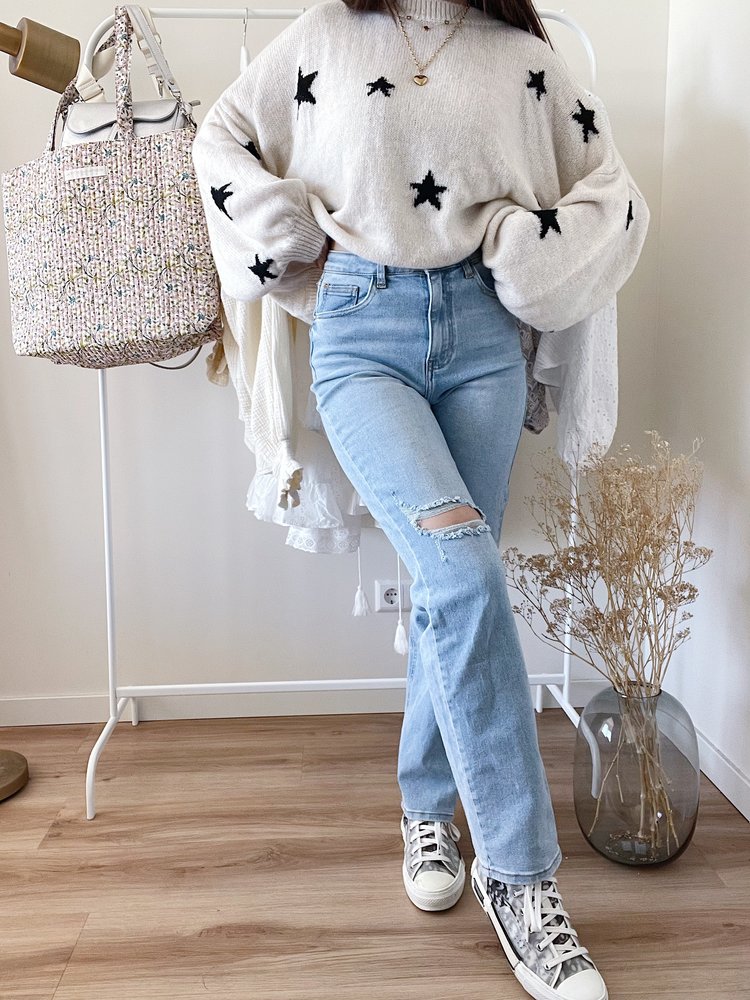 Kyra Straight Leg Ripped Jeans / Blue