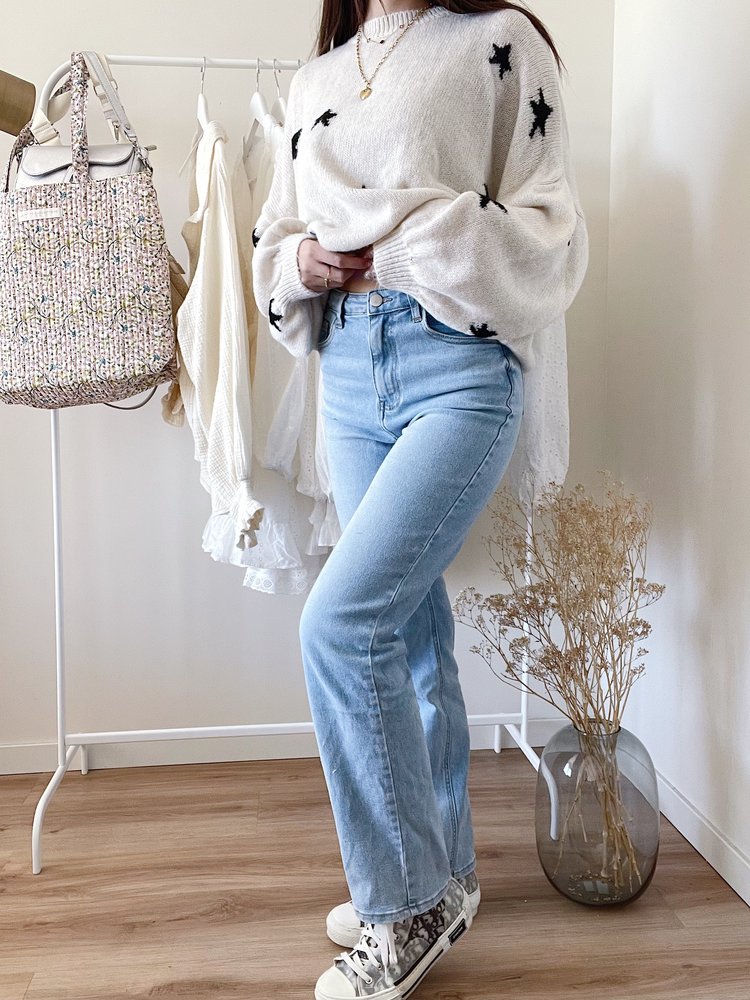 Kyra Straight Leg Ripped Jeans / Blue