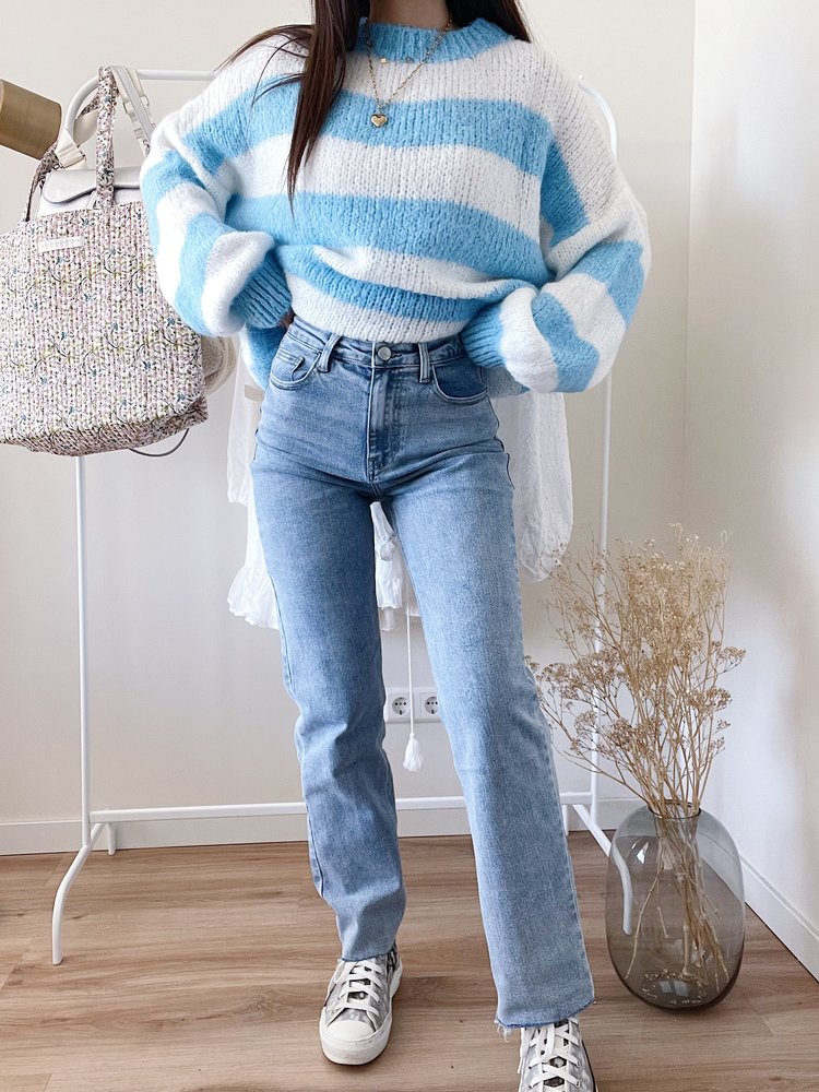 Jelena Straight Leg Jeans / Blue