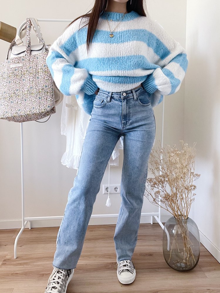 Jelena Straight Leg Jeans / Blue