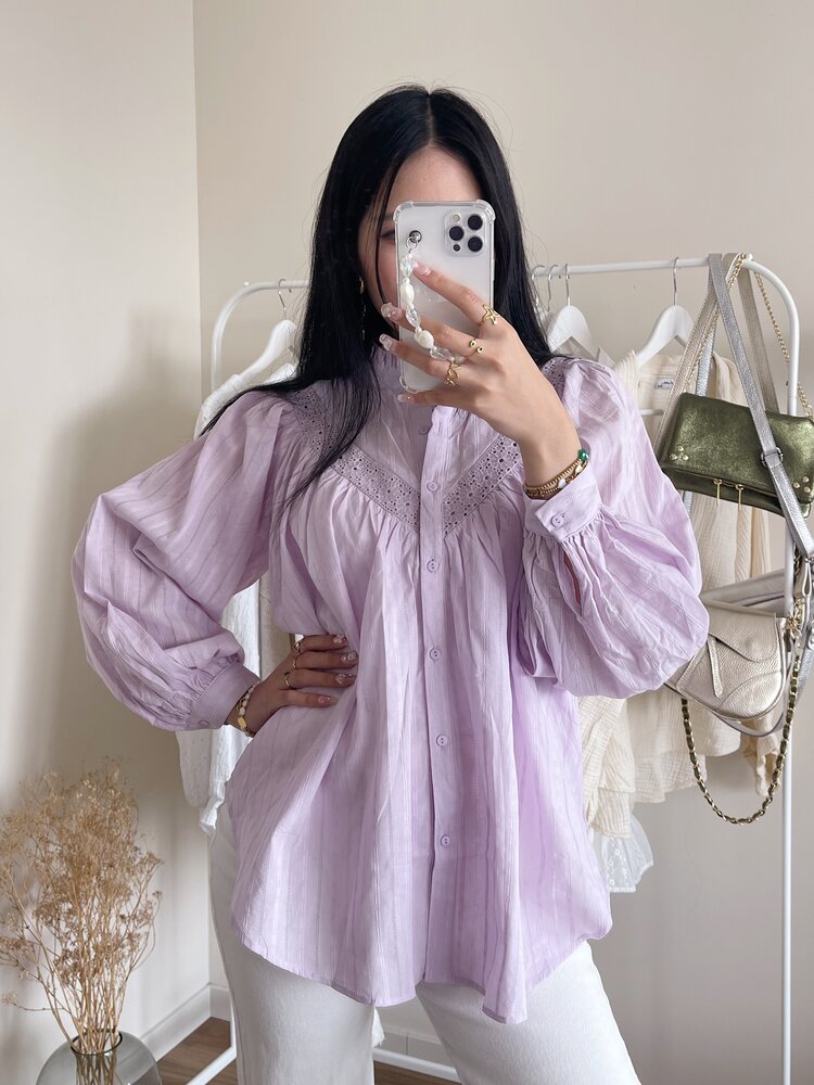Summer Embroidered Blouse / Lilac