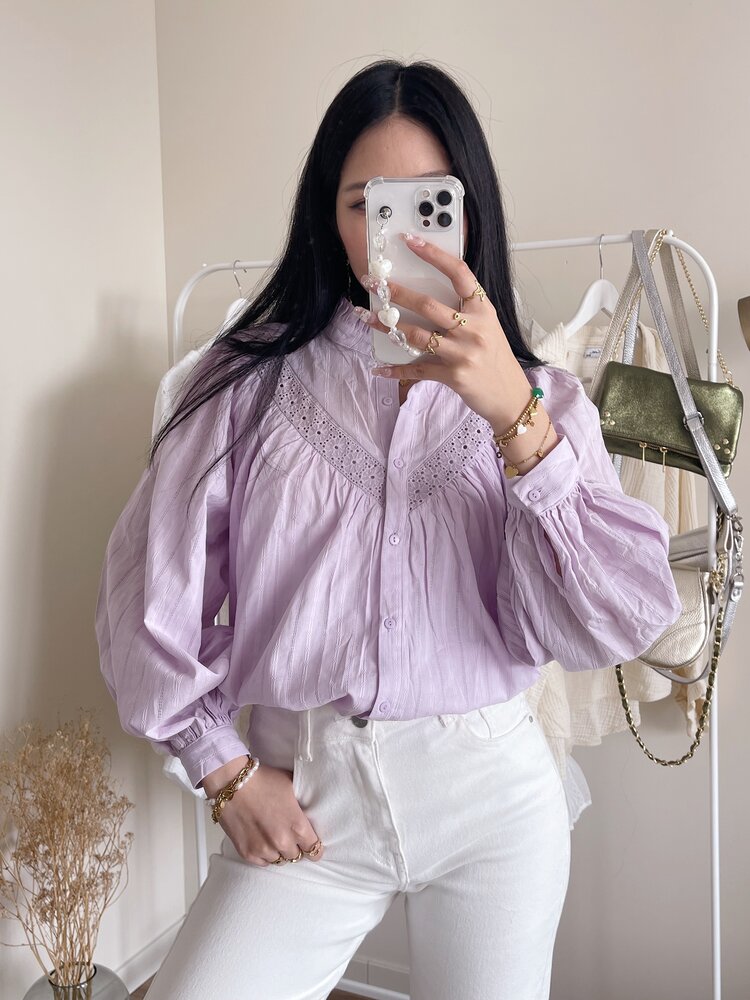 Summer Embroidered Blouse / Lilac