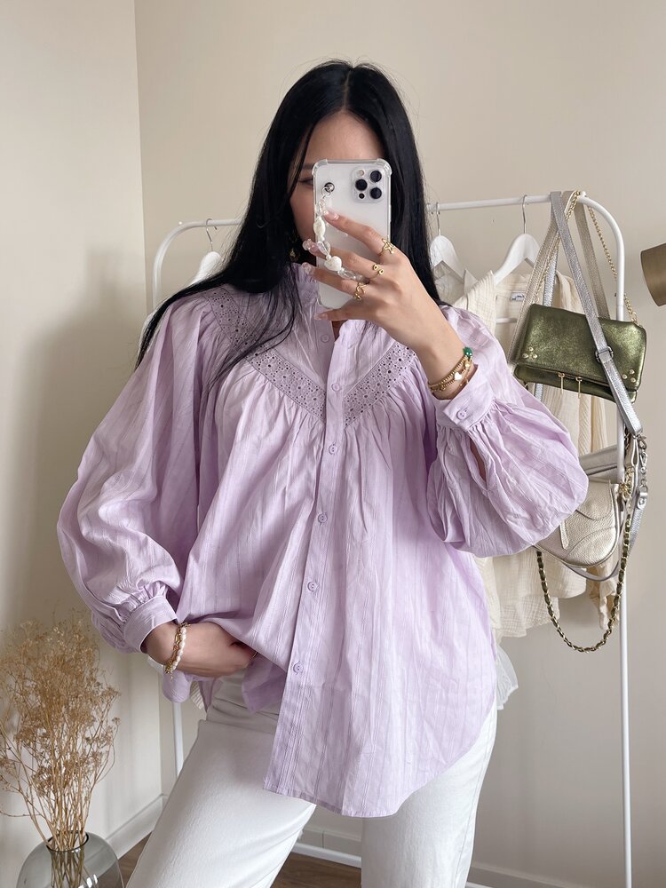 Summer Embroidered Blouse / Lilac