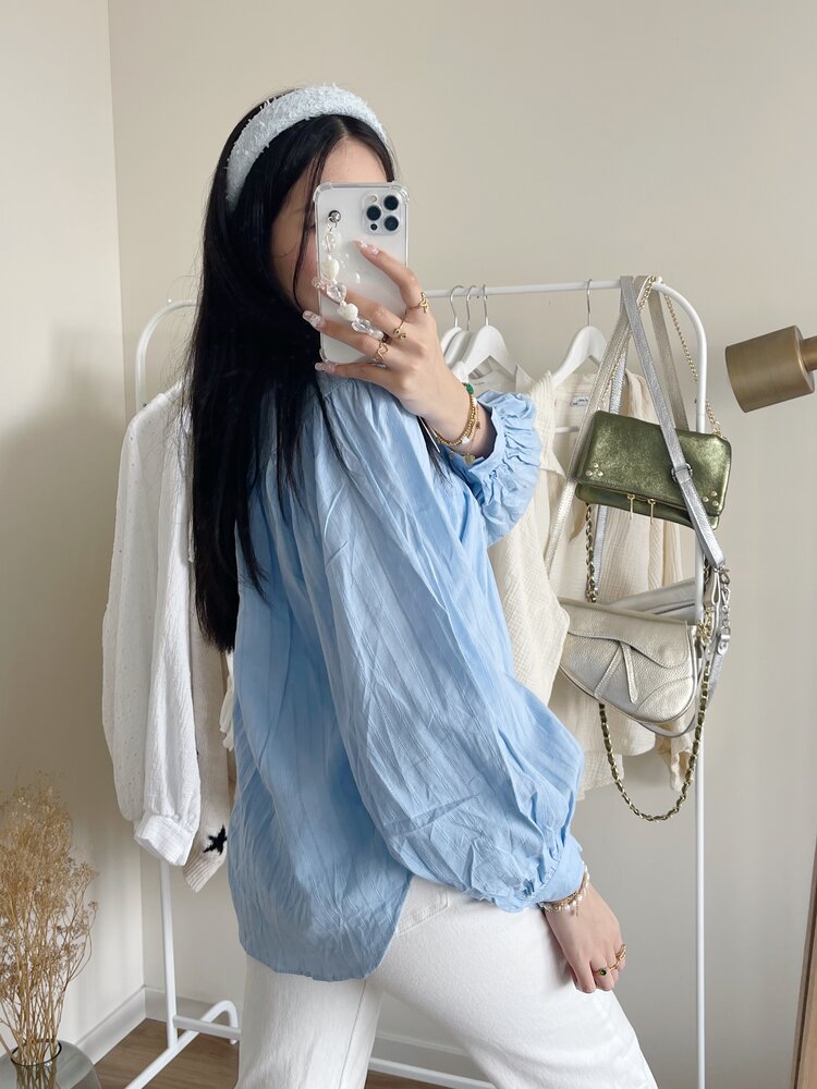 Summer Embroidered Blouse / Blue