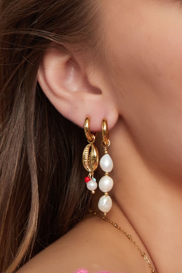 Gold Lovely Shell Beads Earrings