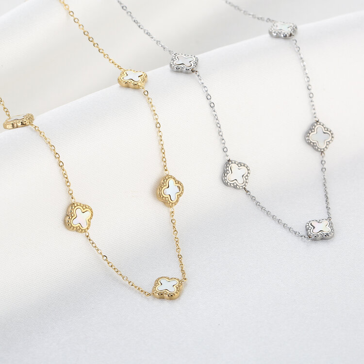 Gold Vintage Clover Necklace / White