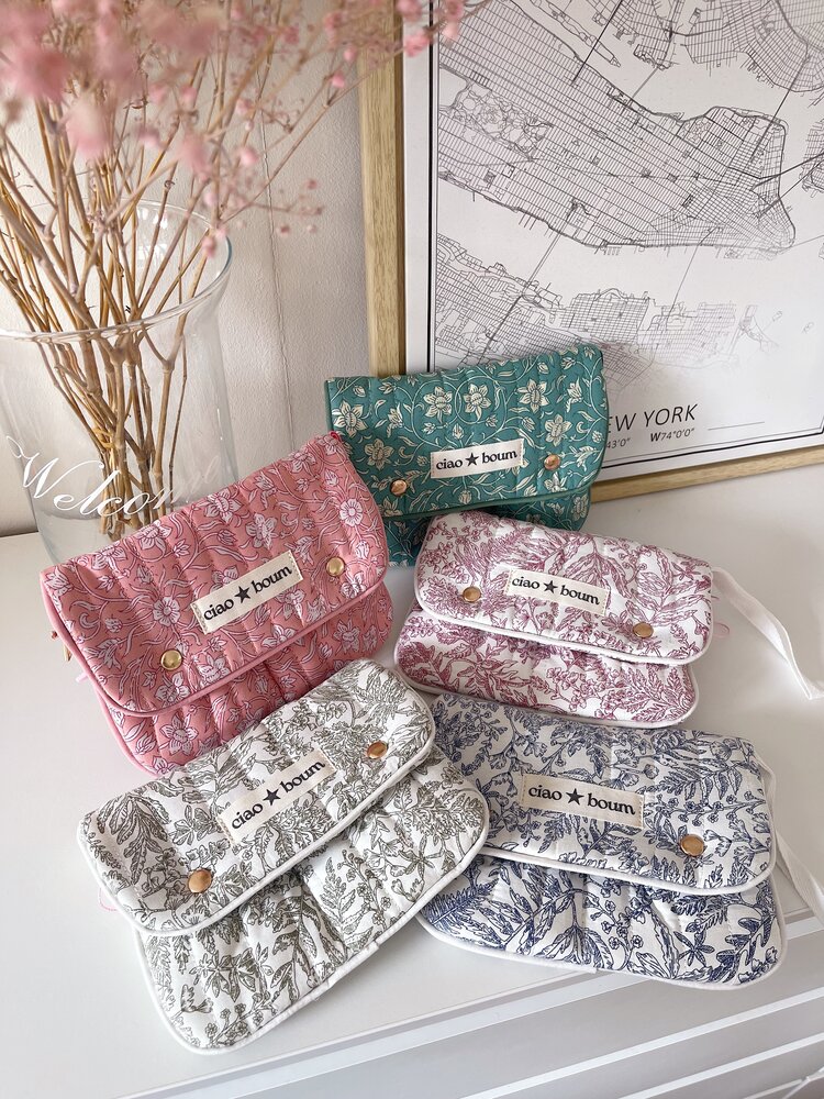 Sofie Flower Pochette Bag / Pink & Cream