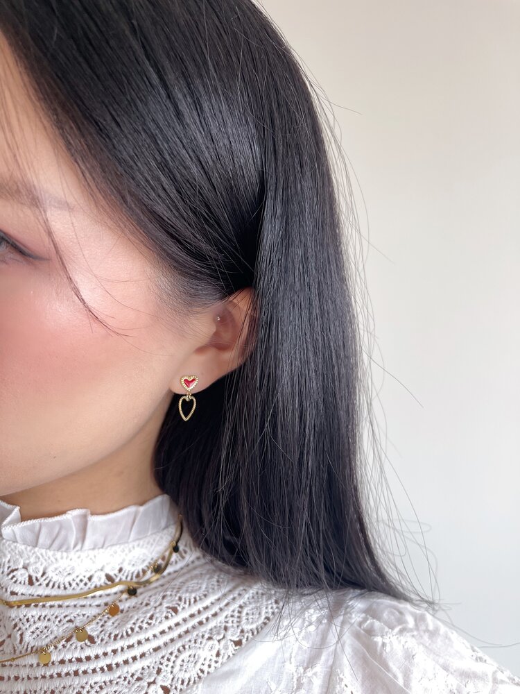 Gold Vintage Heart Drop Earrings / Red