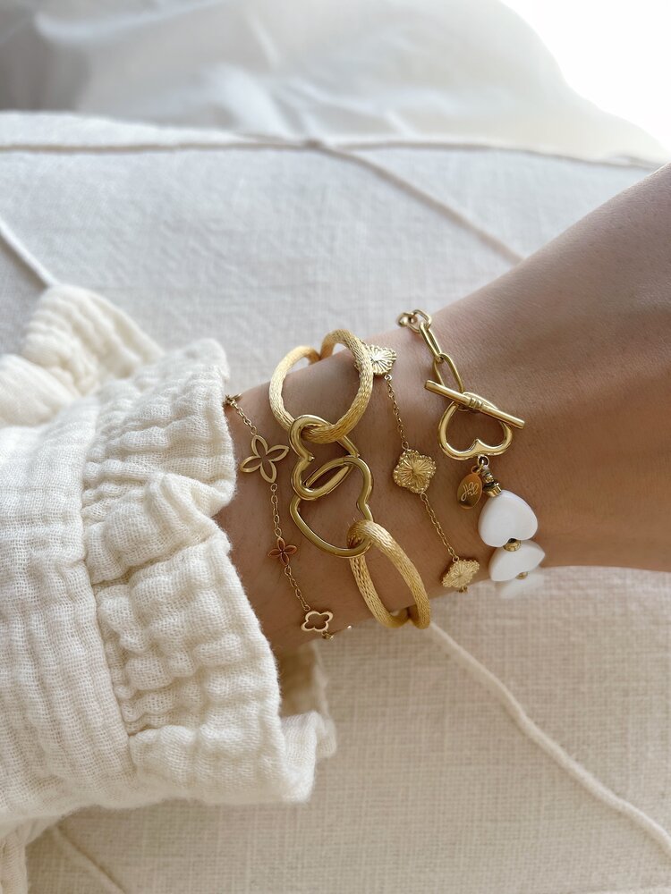 Gold Seashell Heart Pin Lock Bracelet