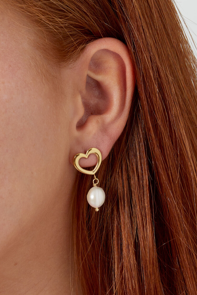 Gold Heart Pearl Earrings