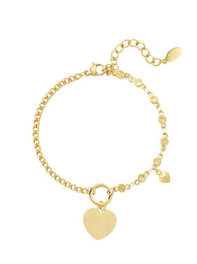 Gold Heart Linked Chain Bracelet