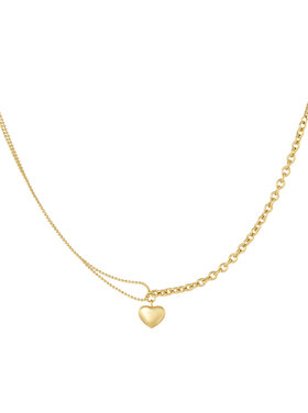 Gold Linked Chain Heart Necklace