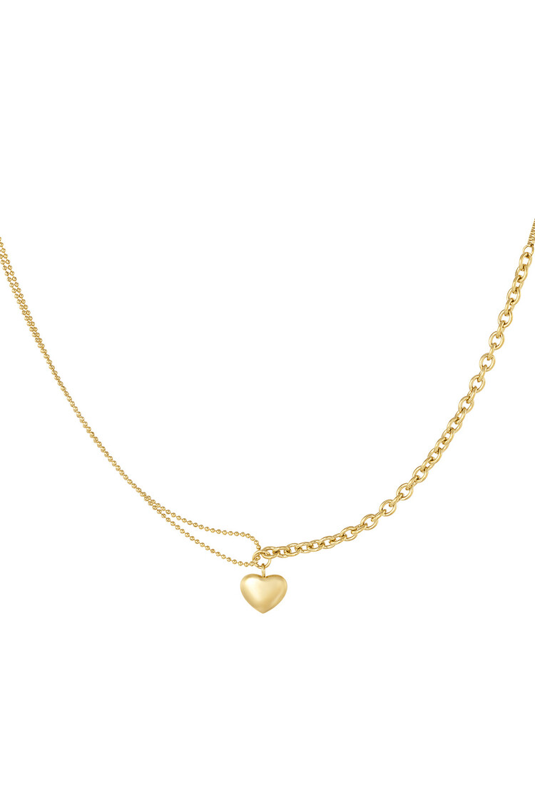 Gold Linked Chain Heart Necklace