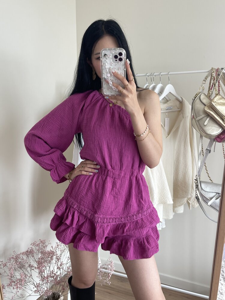 Ninni One Shoulder Playsuit / Fuchsia