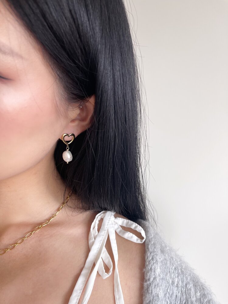 Gold Heart Pearl Earrings