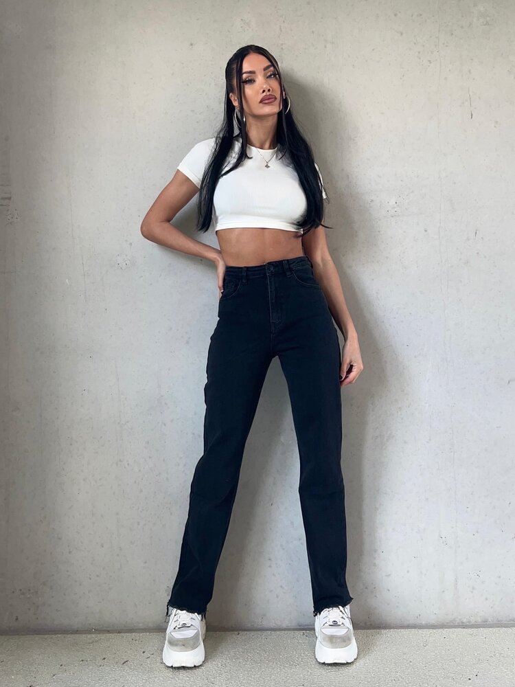 Emmi Straight Leg Jeans / Black