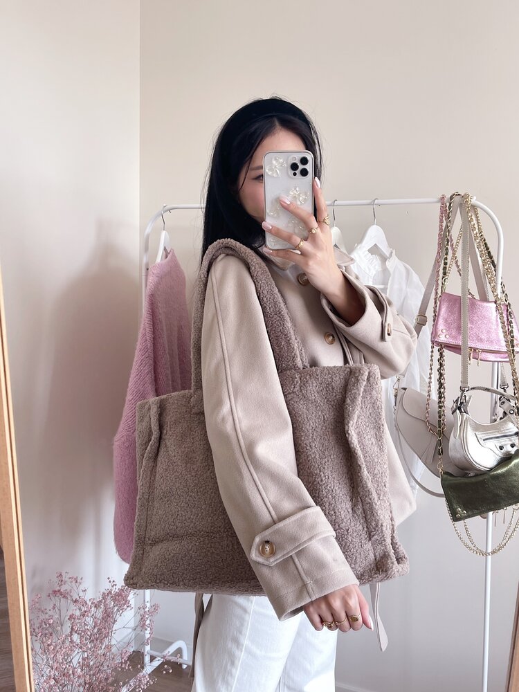 Yuni Teddy Bag / Dark Beige