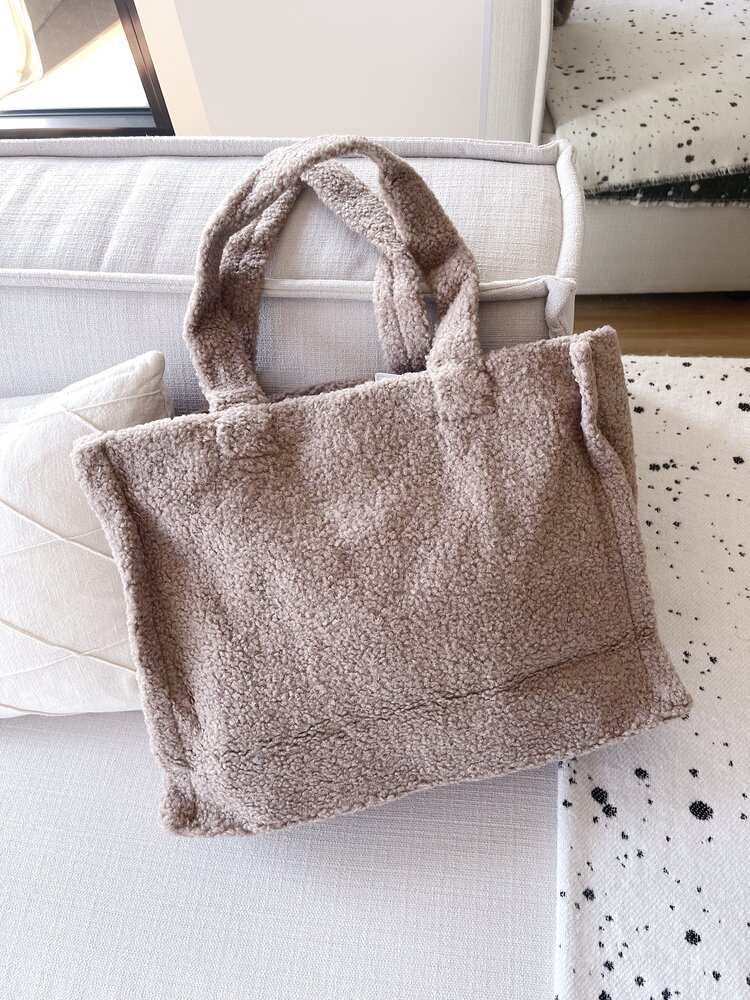 Yuni Teddy Bag / Dark Beige
