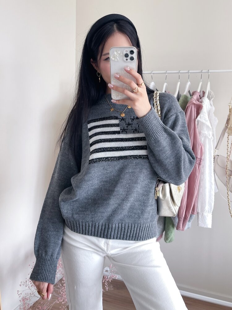 Kyla USA Knit Sweater / Dark Grey