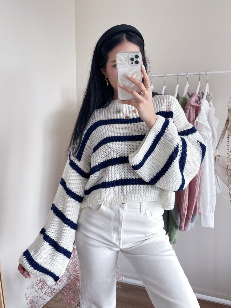 Irisa Striped Knit Sweater / White