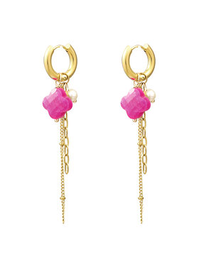 Gold Clover Chains Dangle Earrings  / Fuchsia