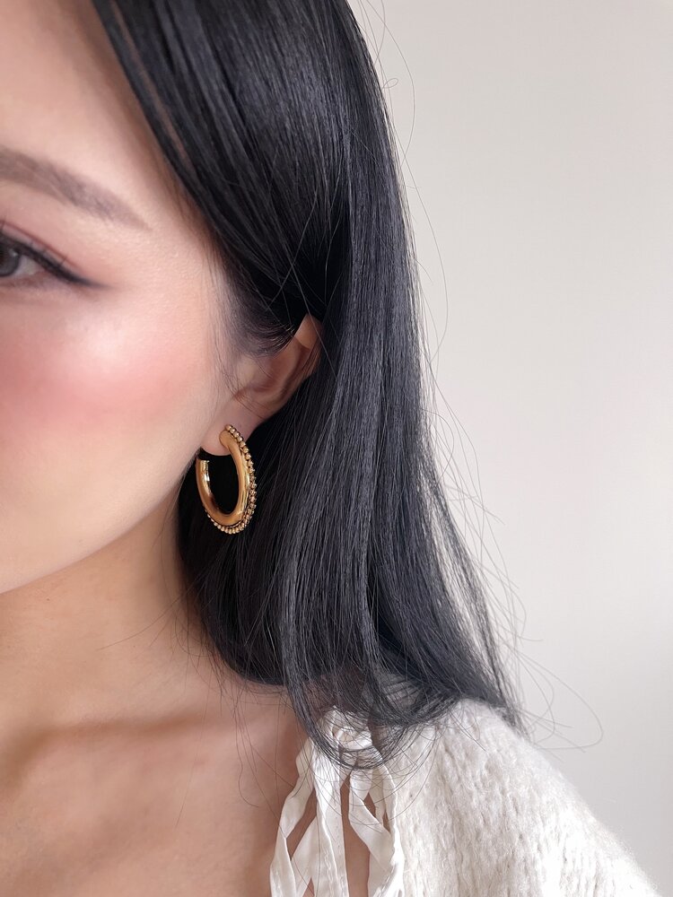 Gold Dots Hoop Earrings / Medium