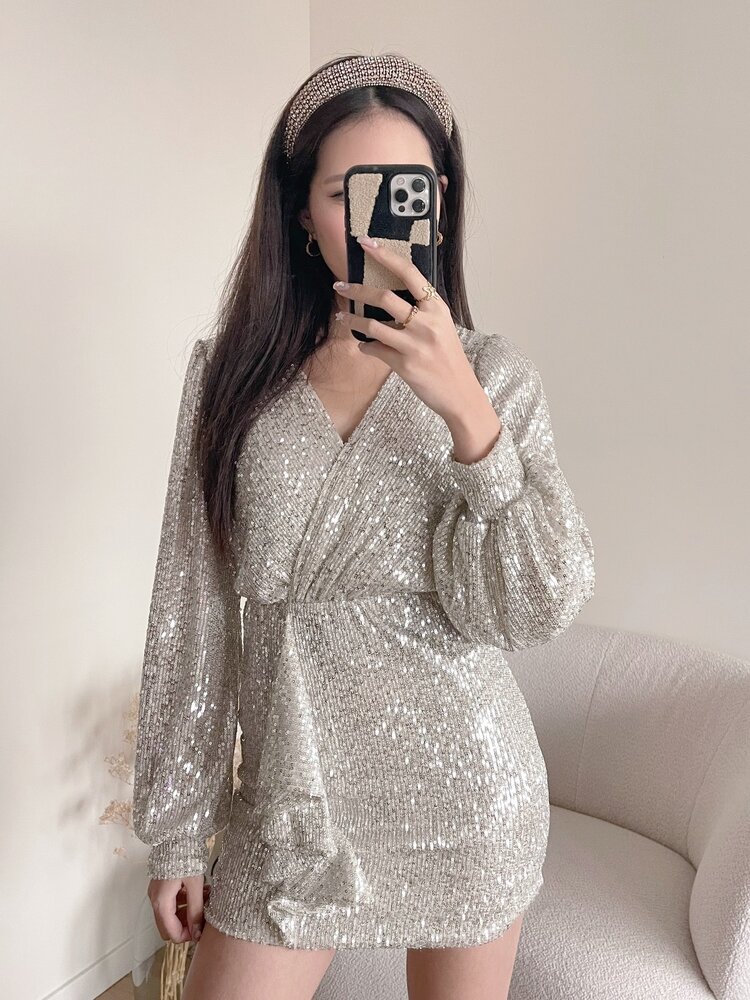 Reissa Sequin Dress / Champagne