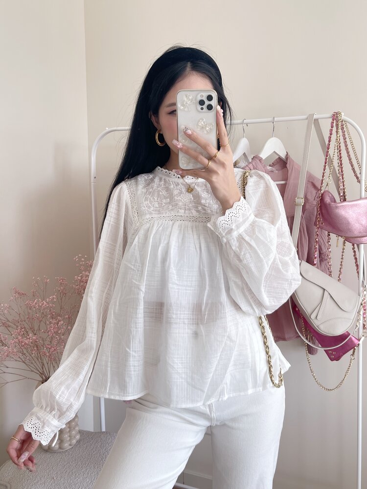 Vanessa Embroidered Blouse / White