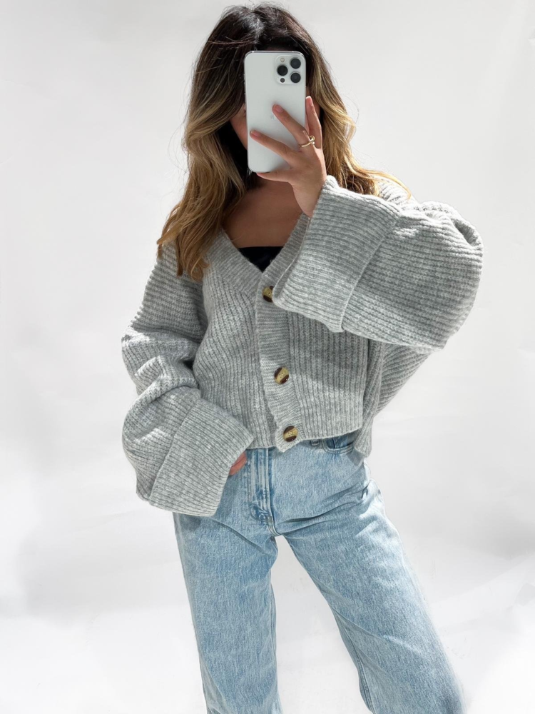 Raima Button Knit Cardigan / Grey