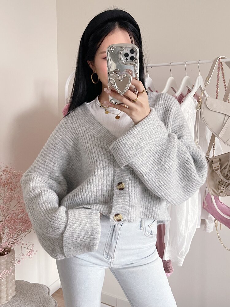 Raima Button Knit Cardigan / Grey