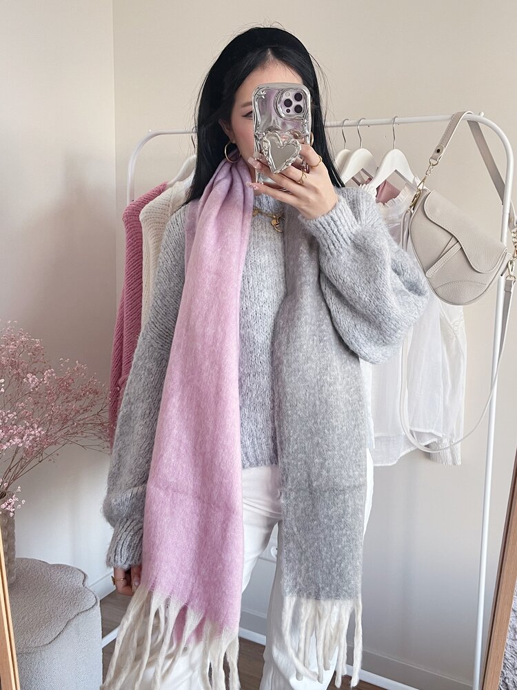 Colourful Knitted Scarf / Light Pink