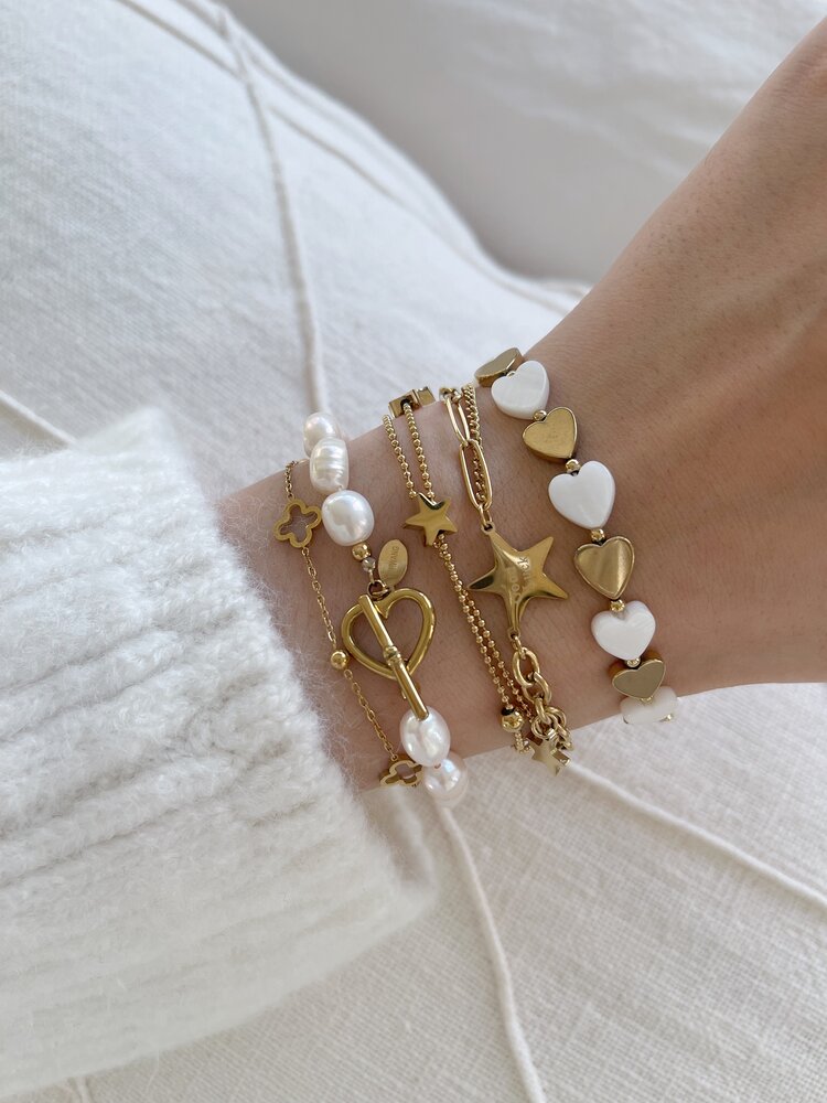 Gold Pearl Hearts Bracelet