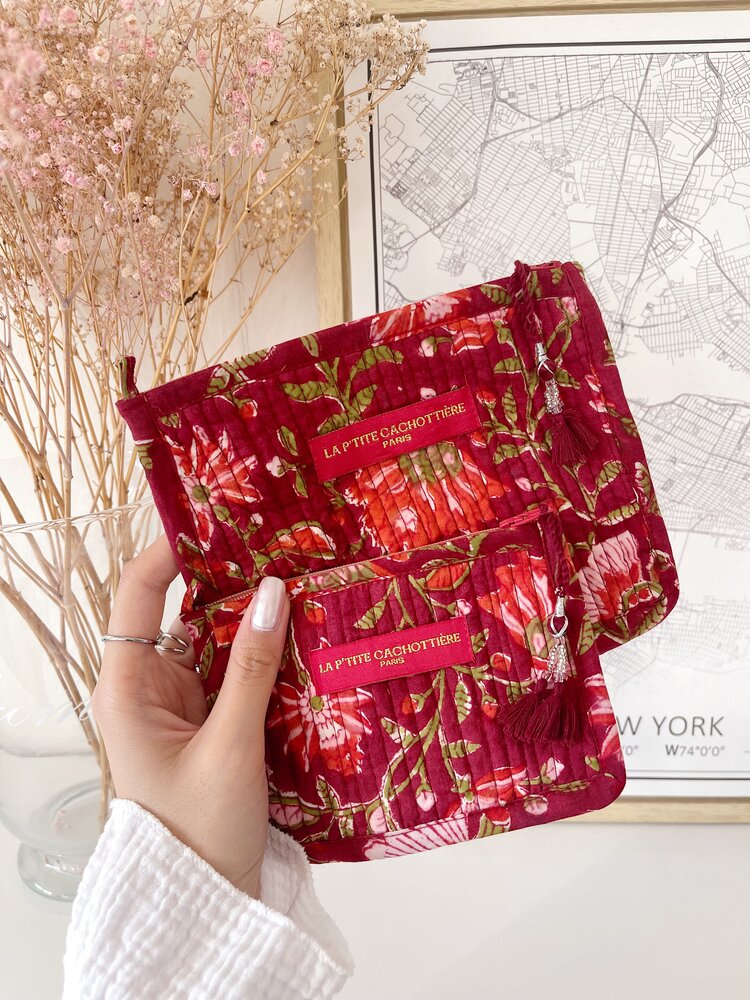 Jalaina Medium Flower Pouch Bag / Burgundy